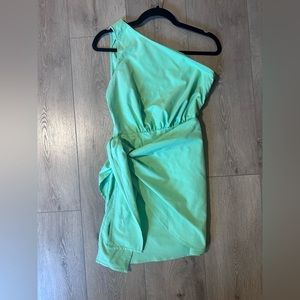 Tie waist green mini dress